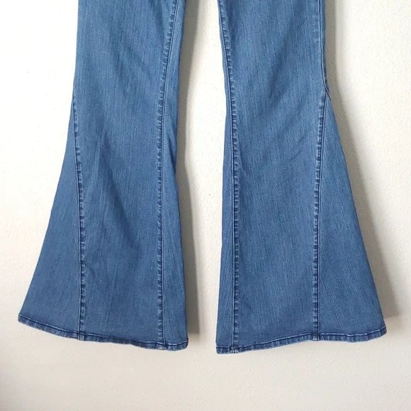 O2 Denim | High Rise Big Flare Jeans - Picture 5 of 11